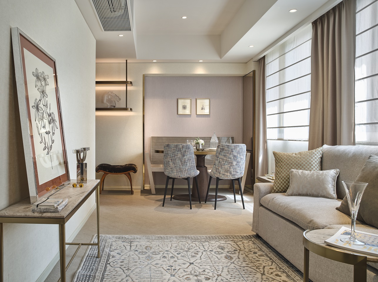 The V Causeway Bay Serviced Apartments Penthouse with sofa bed