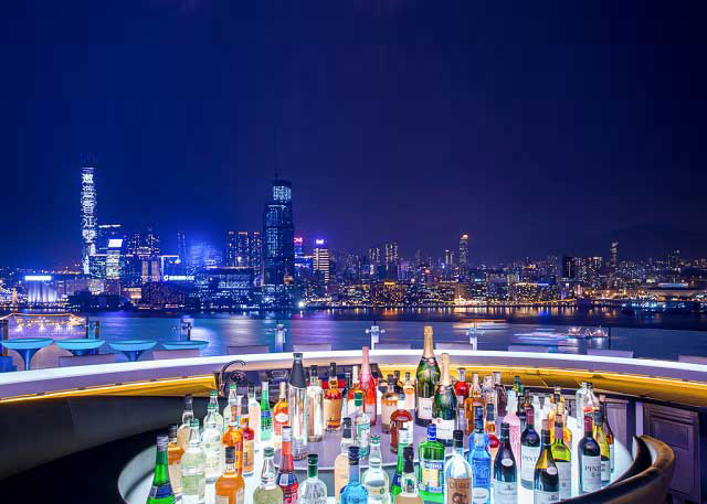 The V 服務式住宅智型生活誌：香港必去的天台酒吧