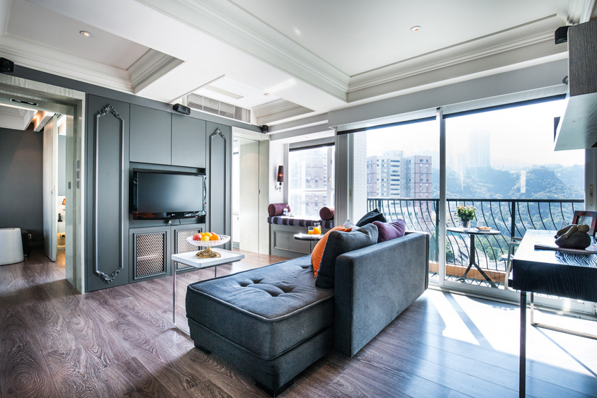 Spacious Luxe One Premier Living Room at The V Causeway Bay 2 Serviced Apartment